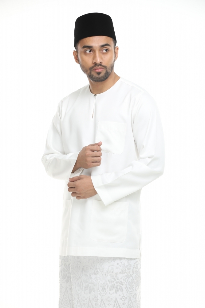  Baju  Melayu  Lekiu Off White Omar Ali