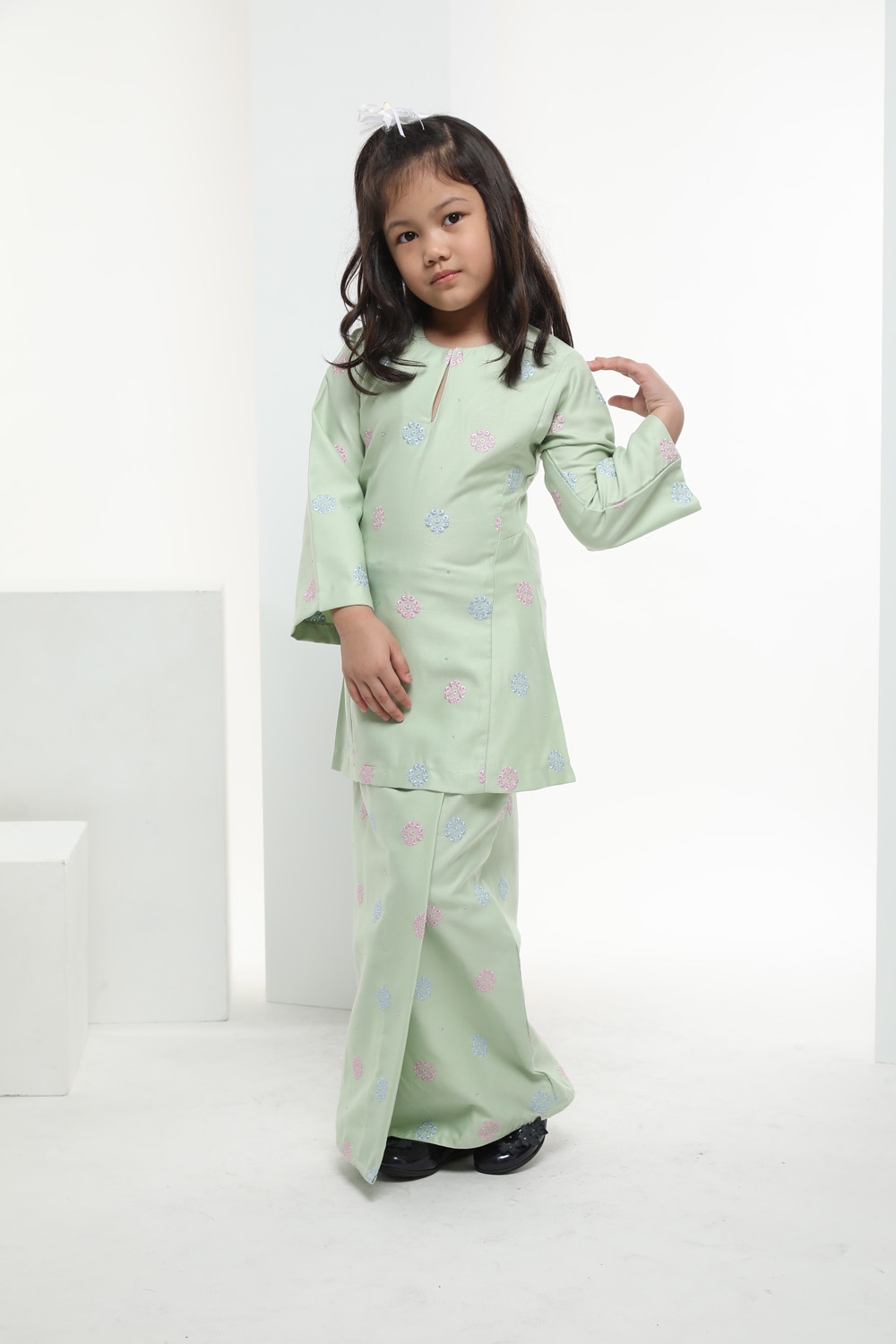  Baju  Kurung Warna  Warni  Kids Biege Green Omar Ali
